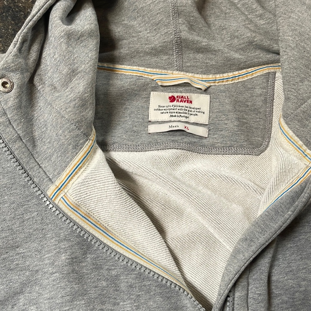 Fjallraven zip up hoodie